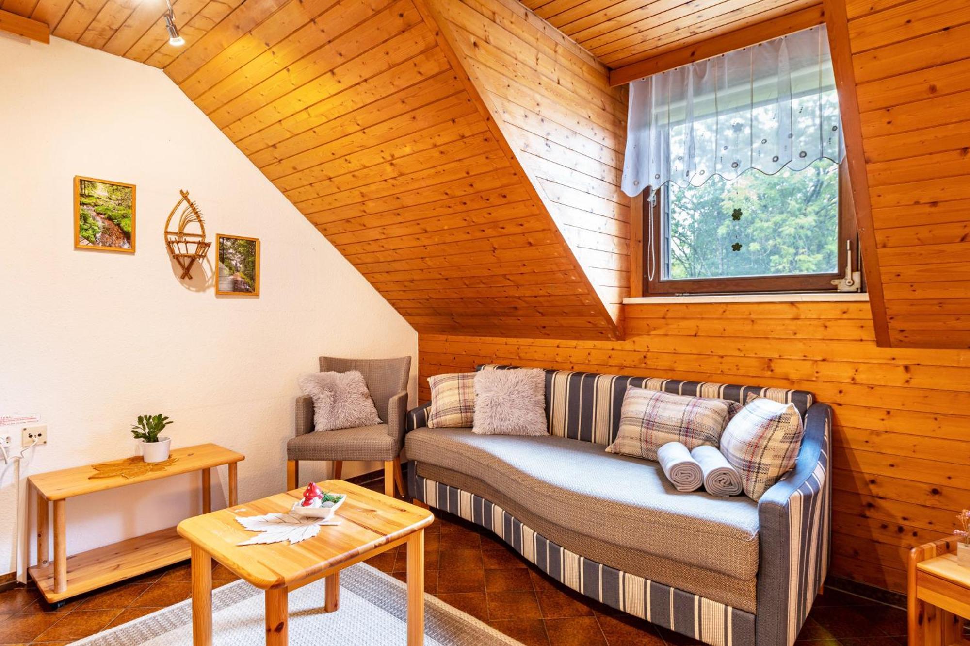 Landhaus Am Schmiedebach Wittenschwand エクステリア 写真